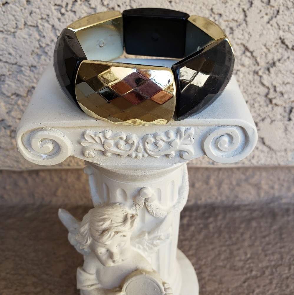 Black & Gold Color Block Bracelet